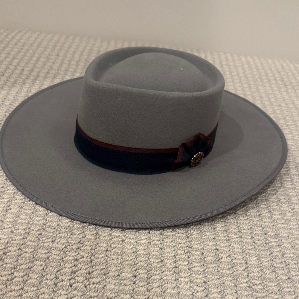 Elegant Gray Women's Hat